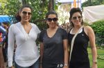 Pooja Bedi, Shaina NC, Amrita Raichand at Max Bupa walk for health in Bandra, Mumbai on 20th Oct 2013